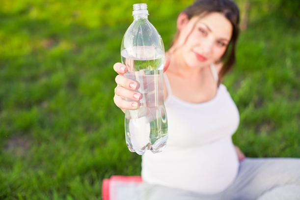 hidratação gravidez verão